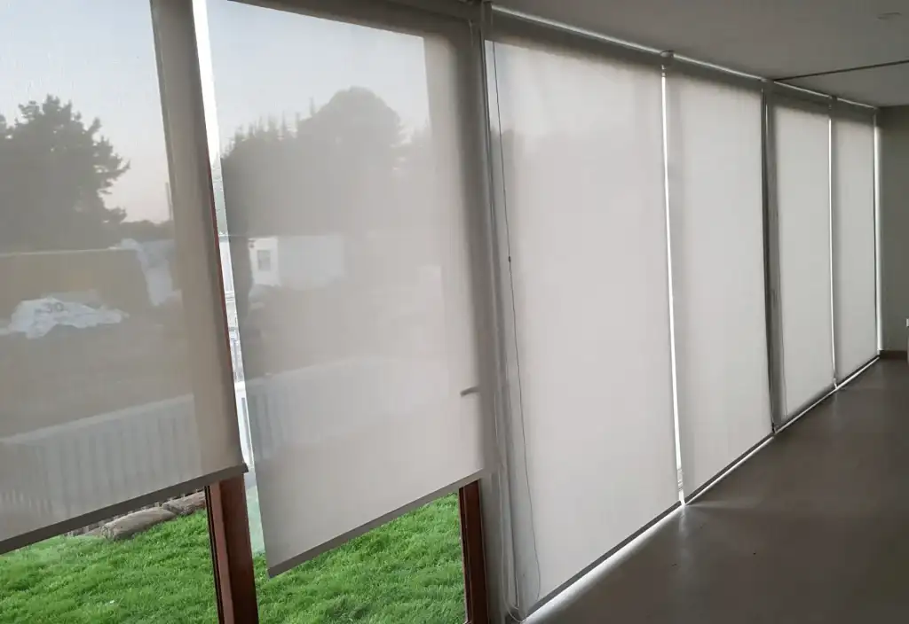 Cortinas Roller Screen - Instalación